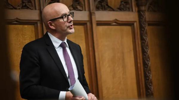 Британский парламентарий предложил мораторий на криптодонаты политическим партиям